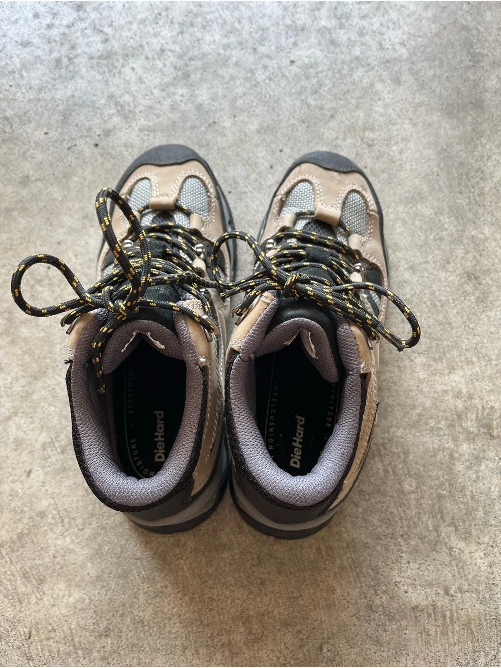 Steel toed Boots in Tan and Black